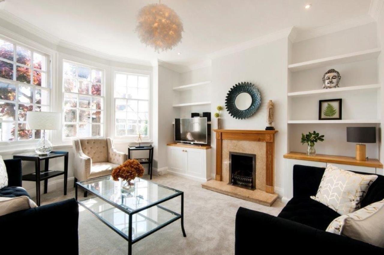 Modern Family Home In London Close To Amenities And Train 外观 照片
